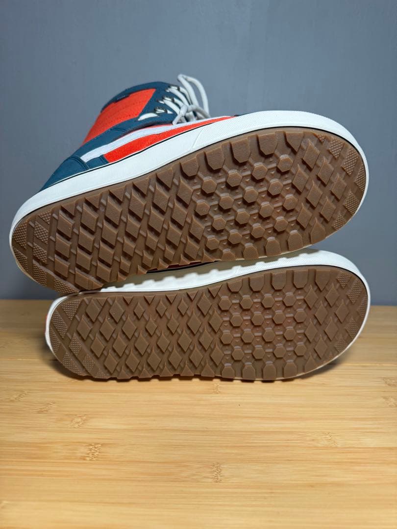 新品vansスノーボードブーツ
