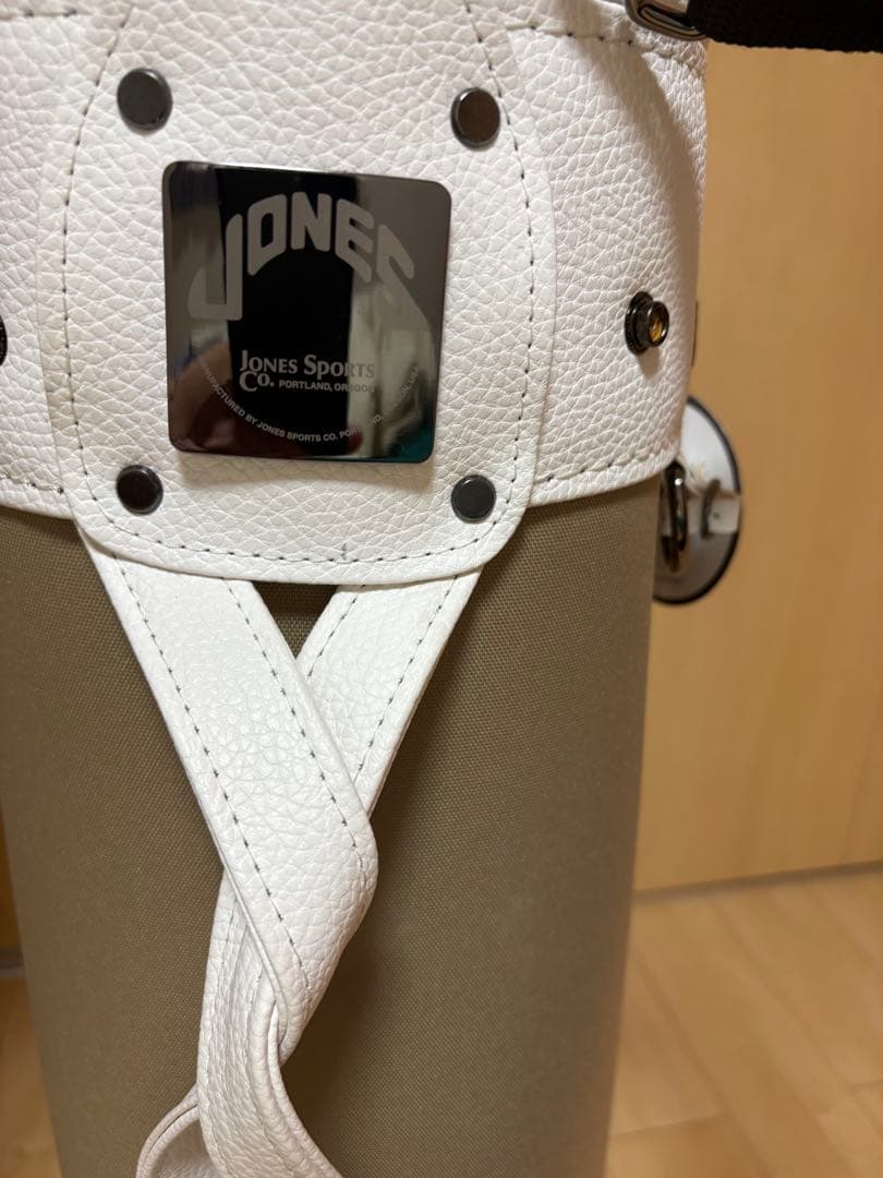 JONES キャディバッグ ホワイト/ベージュ