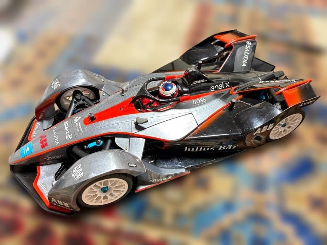 タミヤ 1/10 フォーミュラE GEN2 TC-01カスタムシャーシ 完成品