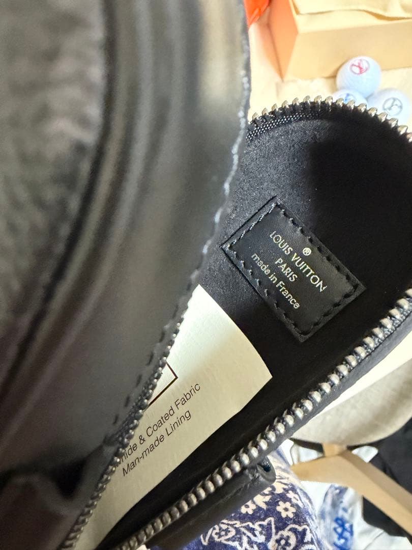 LOUIS VUITTON ゴルフボールケース