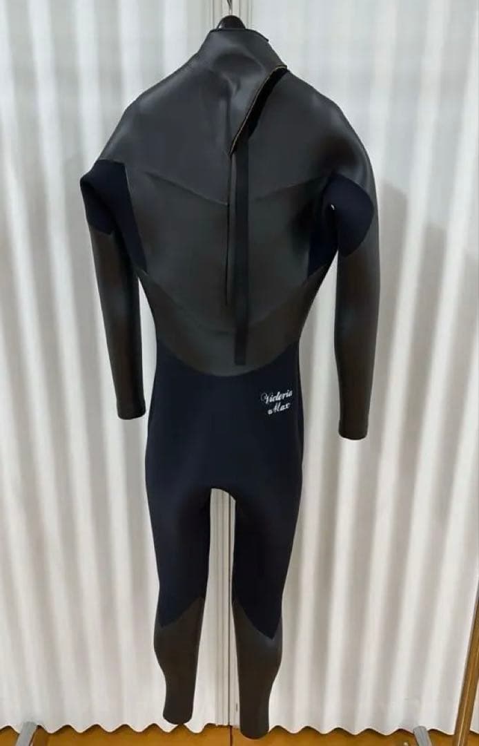 3/3セミドライ裏起毛　バックジップ　レディースLBサイズ