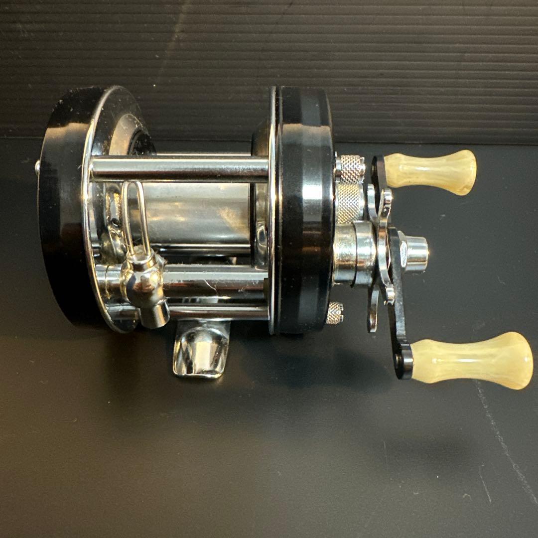 リール ABU Ambassadeur 5001C