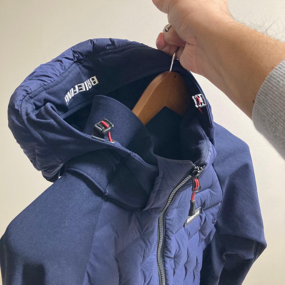 BRIEFING ネイビー フード付きダウンジャケット