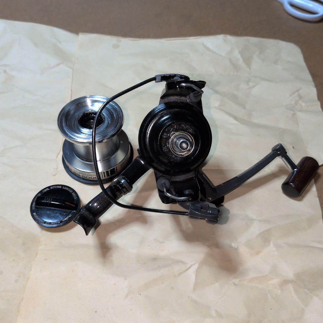 那*覇様 ダイワ　トーナメント　SSー5000 遠投　スピニングリール 替えスプ