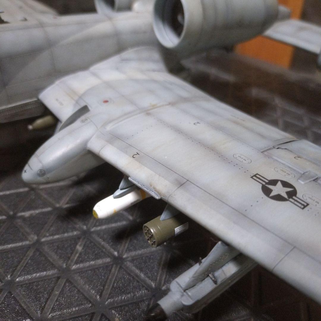プラッツ、イタレリ 1/48 A-10C サンダーボルトⅡ塗装済み完成品