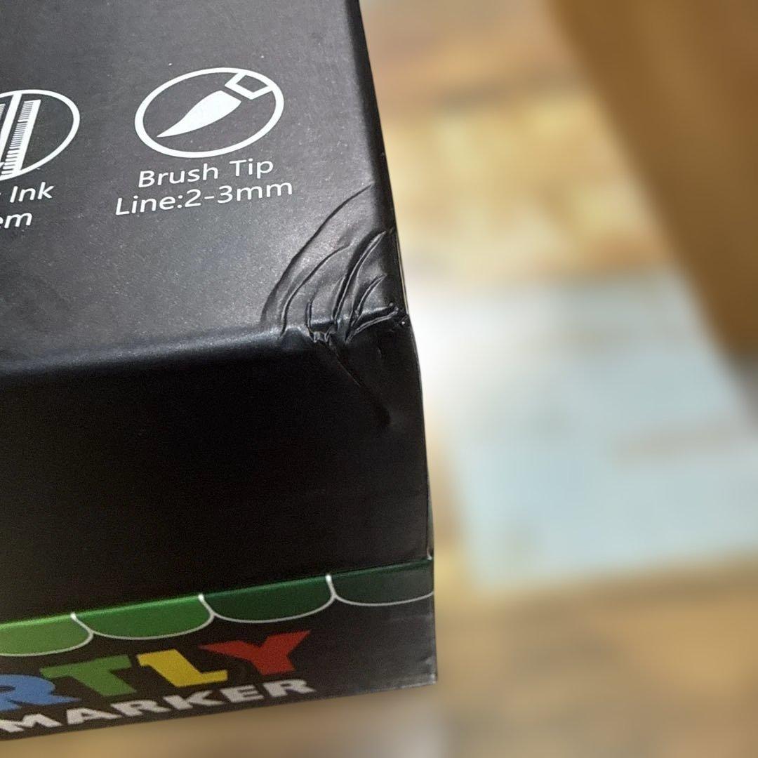 アクリルマーカー 320色