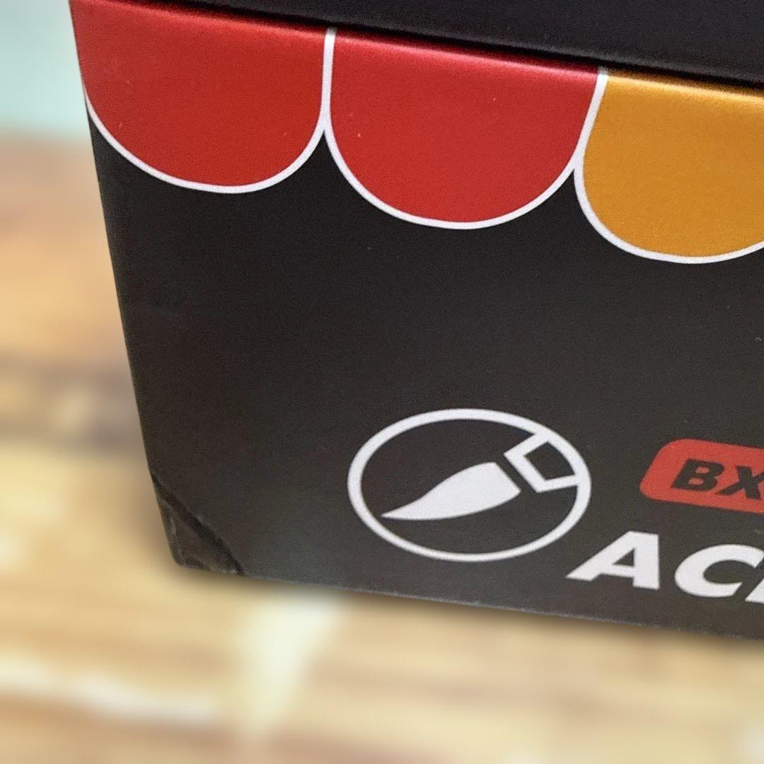 アクリルマーカー 320色