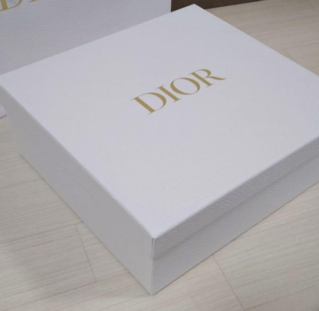 ディオール　まとめ売り　空箱　ショッパー　ギフト　ギフトセット　SNS