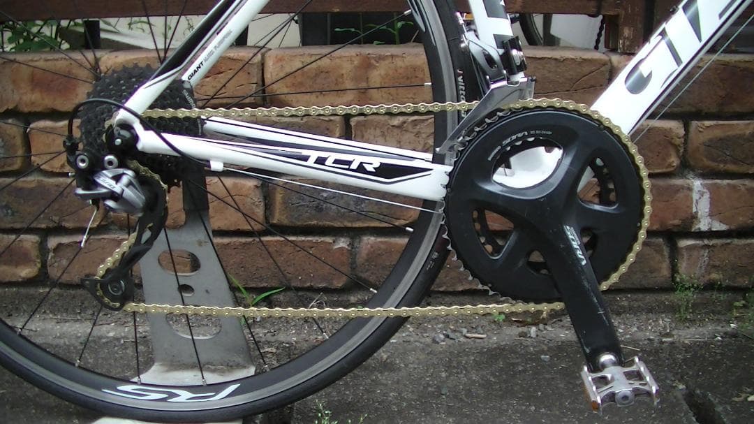 GIANT TCR R3000 2*9速　ロードバイク　美品