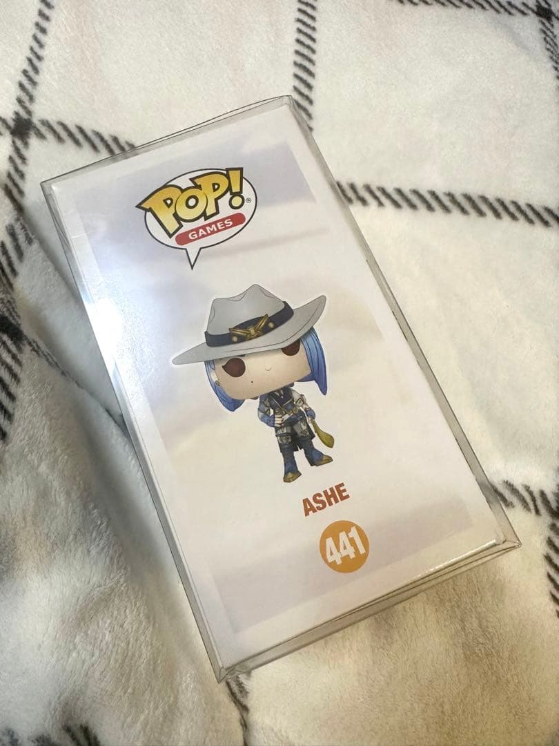限定版Overwatch Ashe Funko Pop 青髪