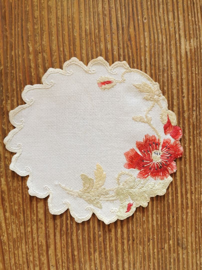 アンティーク フランス刺繍 一重薔薇 浜茄子 ソサイエティシルク 縮緬風ドイリー