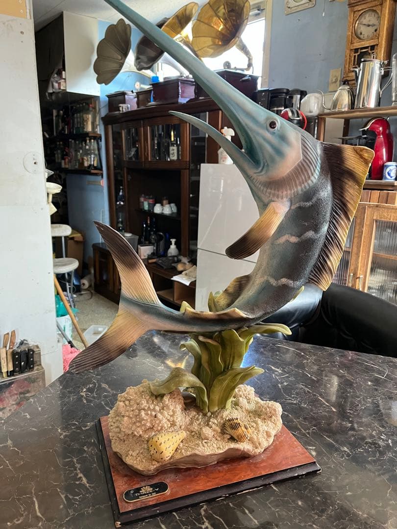 カジキマグロ置き物、イタリア大理石、人工大理石、カジキマグロ飾り、63センチ、