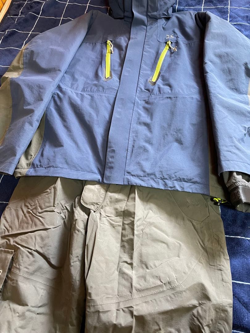 シマノ　ゼフォー　ドライシールドHDウォームスーツ　上下セット