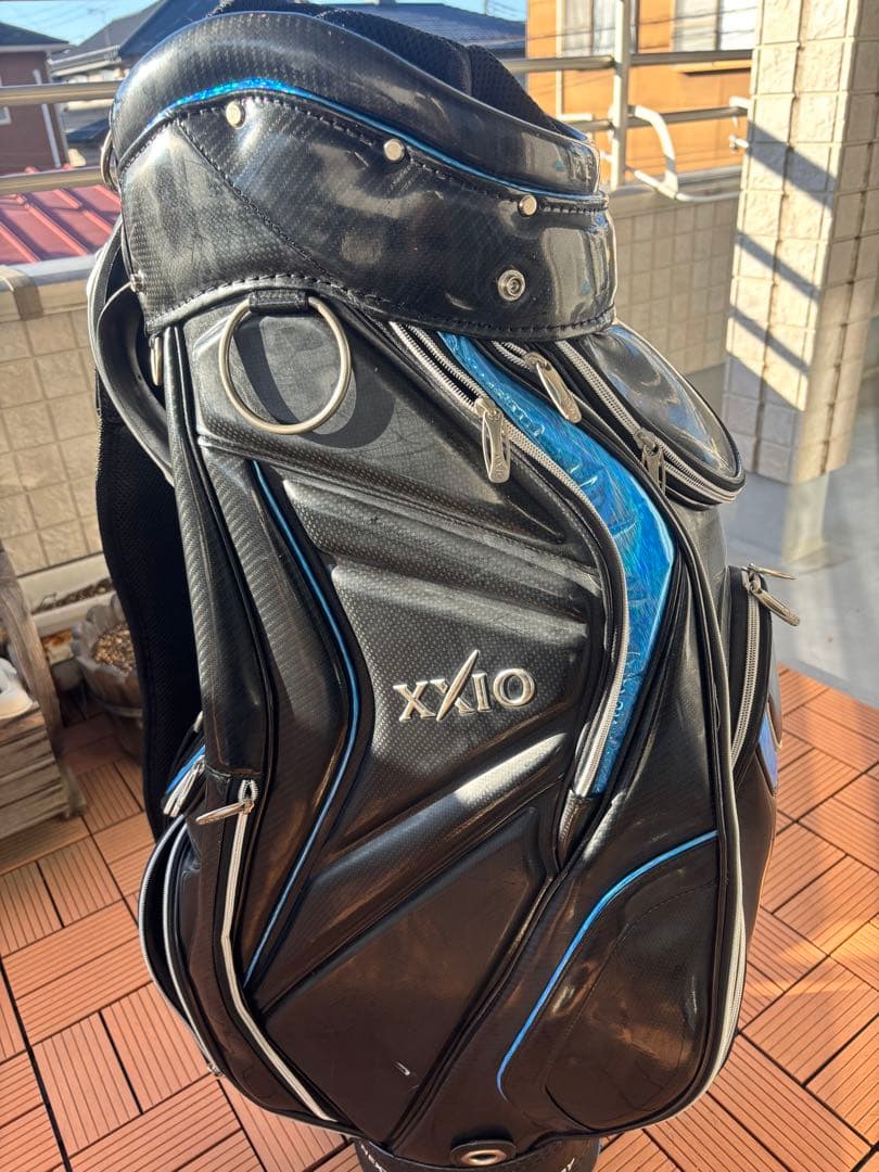 XXIO ブラック/ブルー キャディバッグ