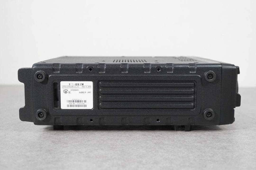 YAESU ヤエス FT-897M HF/VHF/UHF TRANSCEIVER