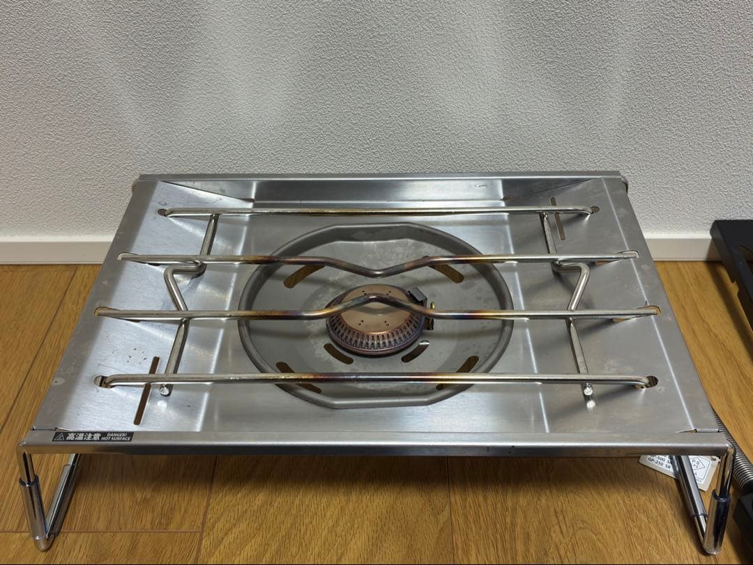 スノーピーク　フラットバーナー、シロマニ　ピーカーズトレー、ピーカーズフック