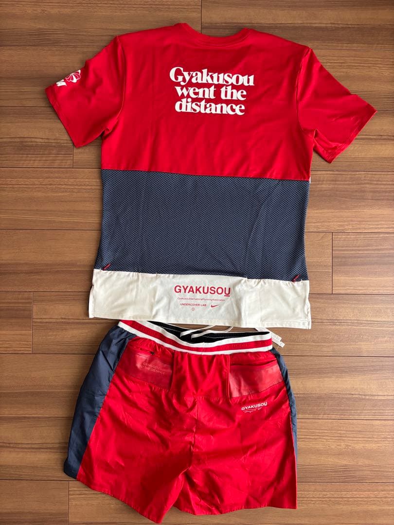 NIKE Gyakusou ランニングセットアップ 赤