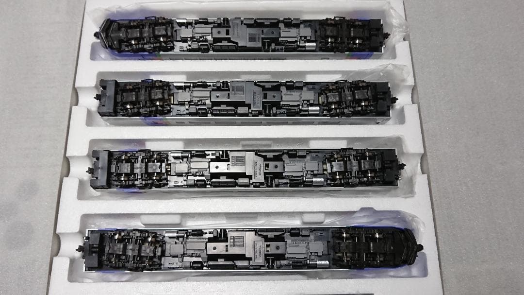 TOMIX HO-9097 キハ261 HET261ロゴ限定品 基本+増結2両