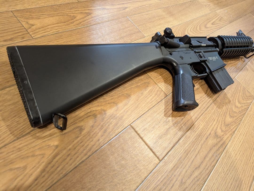 東京マルイ　ナイツ　SR-16 M4カービン