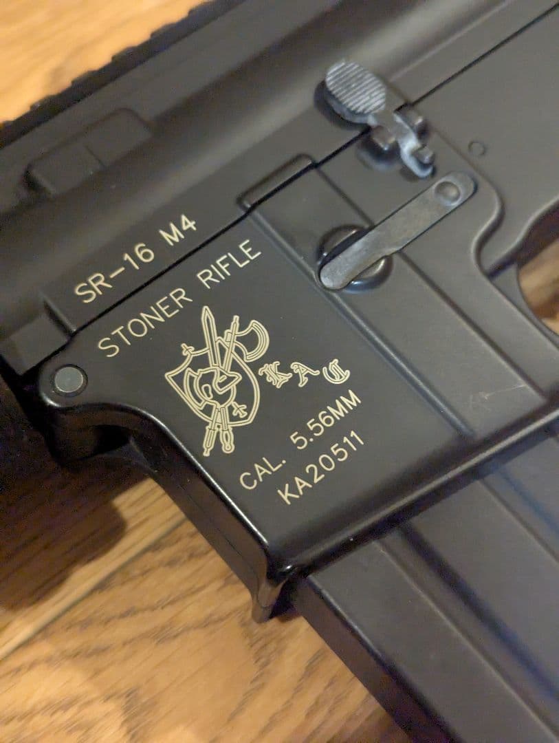 東京マルイ　ナイツ　SR-16 M4カービン