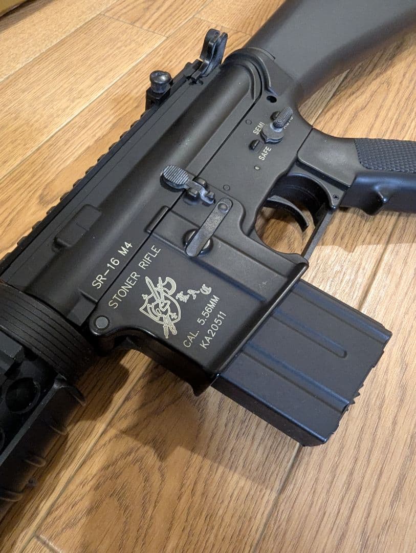 東京マルイ　ナイツ　SR-16 M4カービン