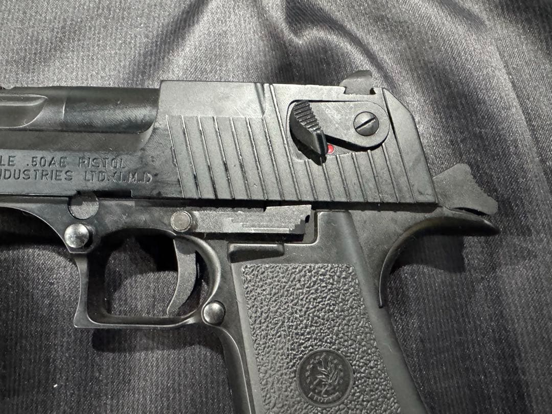 東京マルイ　デザートイーグル.50AE ガスブローバック　予備マガジン付