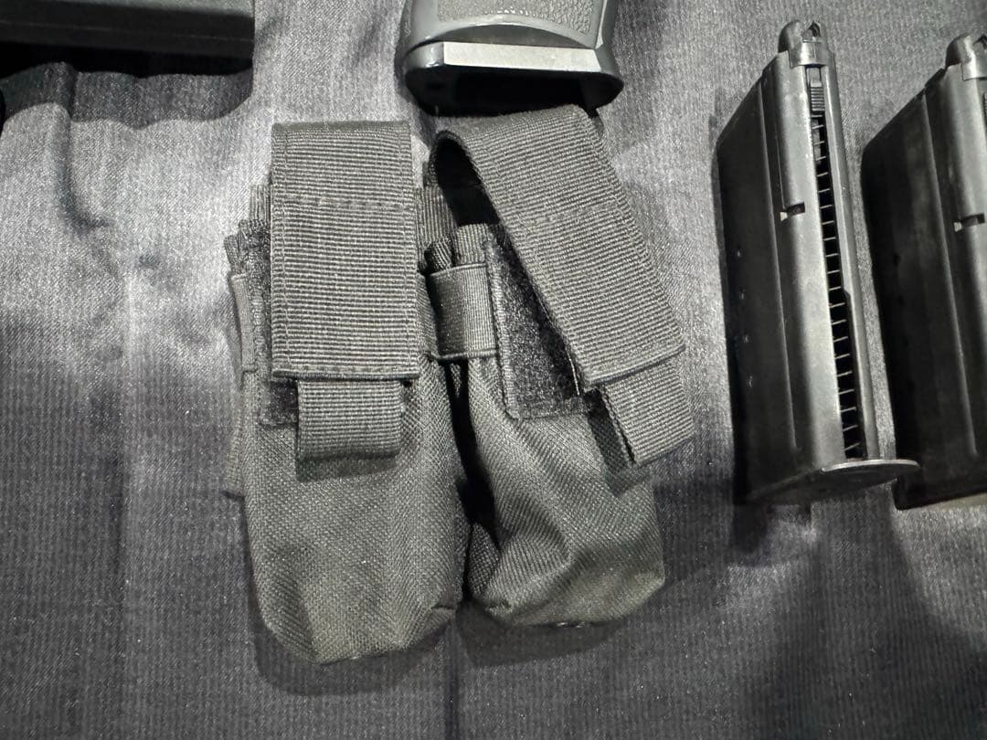 東京マルイ　デザートイーグル.50AE ガスブローバック　予備マガジン付