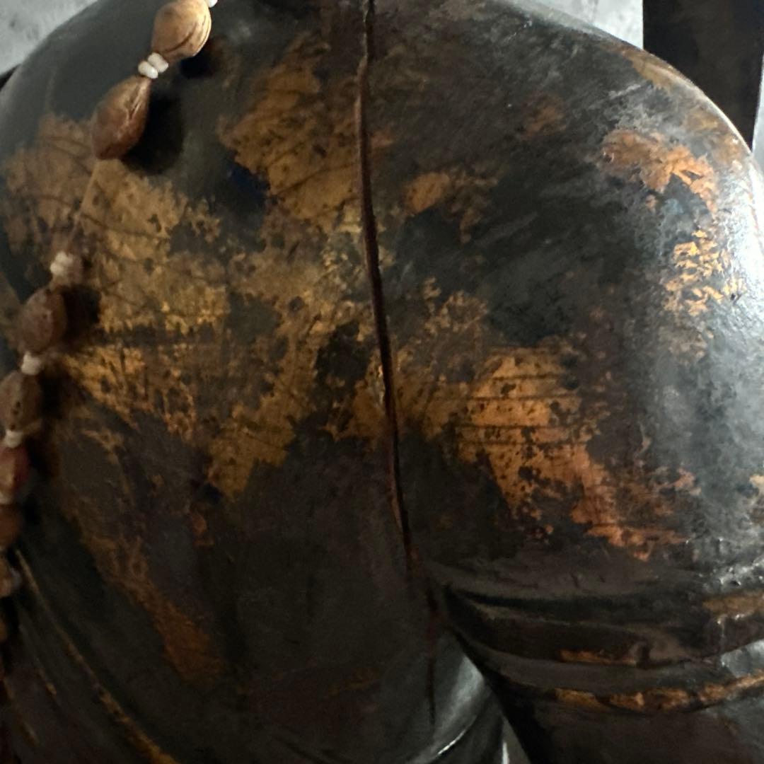 ヴィンテージ　迫力の木製彫刻 剣を持つ像