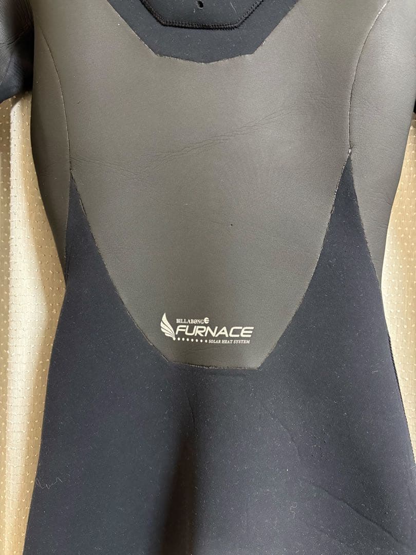 BILABONG(ビラボン)5×3mm セミドライ メンズMLサイズ相当