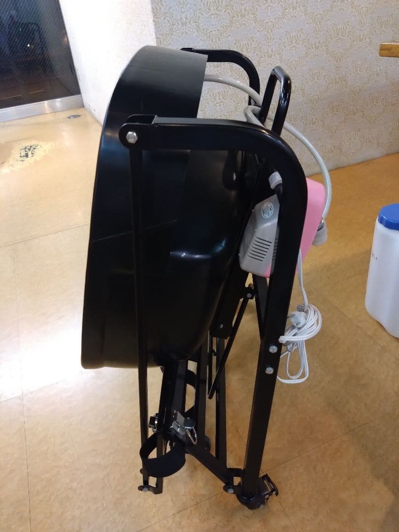 移動式シャンプー台「らくらくキャリーシャンプーII」+チェア　神戸、引取り限定