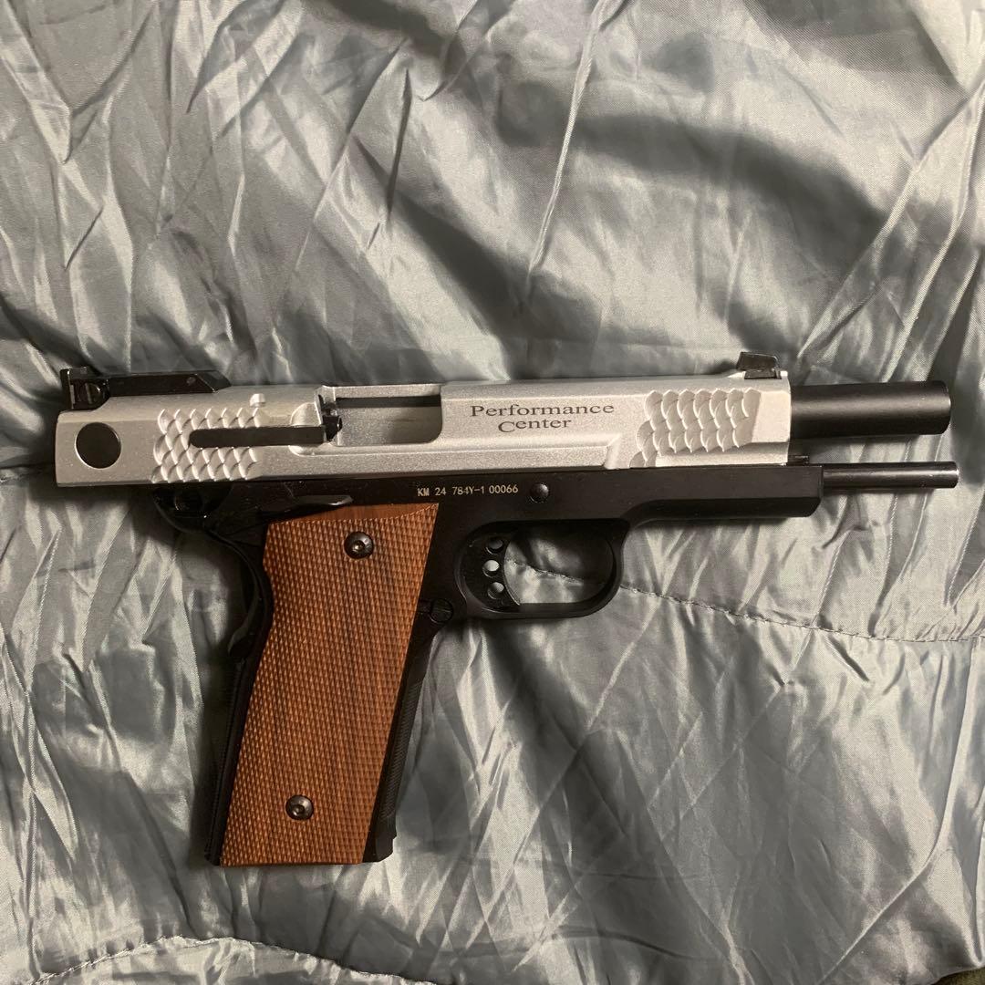 Performance Center 945 ガスブローバックガン