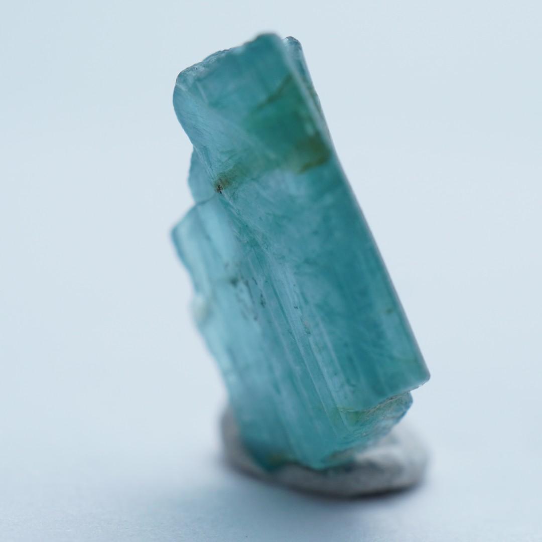 グランディディエライト　結晶　原石　マダガスカル産