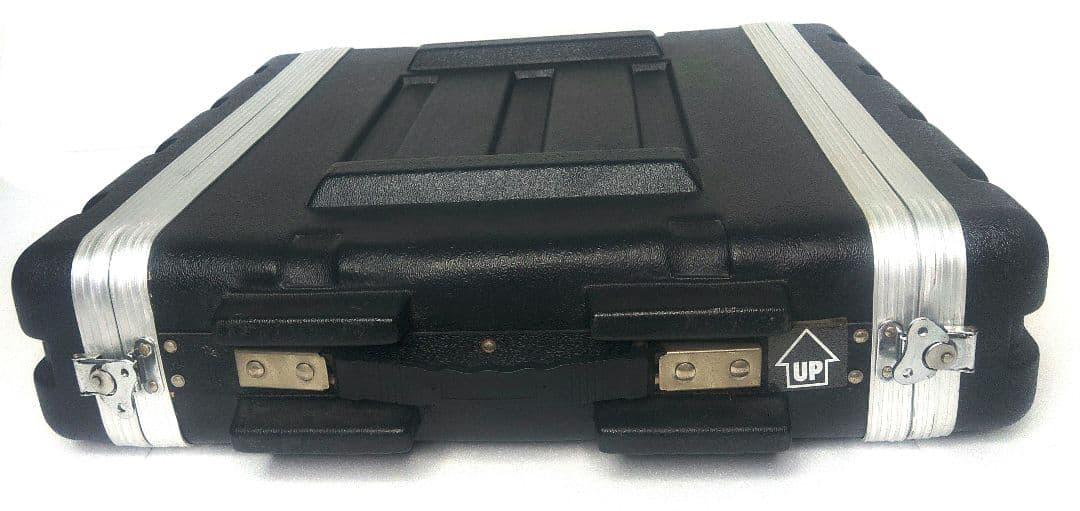 Hartke HA3500 　CLASSIC PRO 2Uラック付属