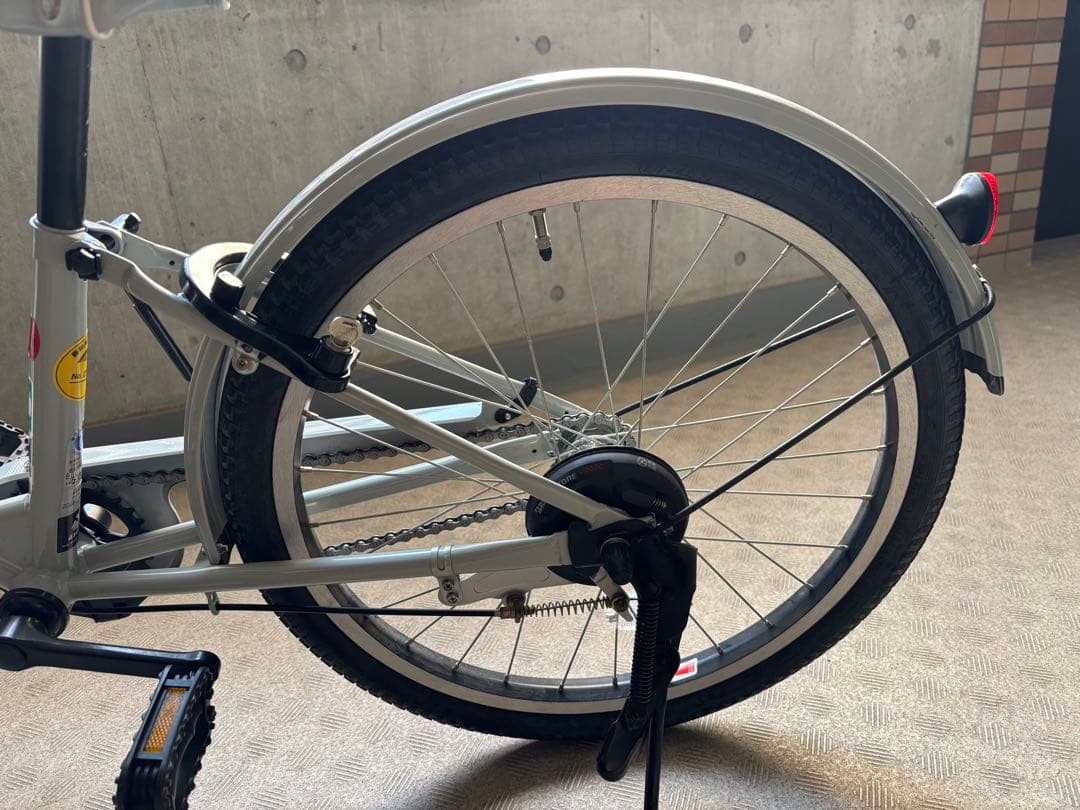 ビッケ bikke 子供用自転車 ブルーグレー 22インチ　ヘルメット付き