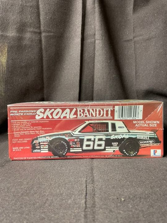 mpc 1／25 skoal bandit monte carlo