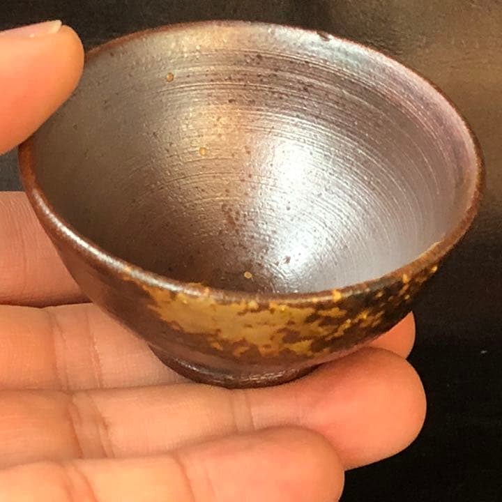 遺品整理◼️蔵から出て来た、かなり可愛いぐい飲み、お猪口、古美術品