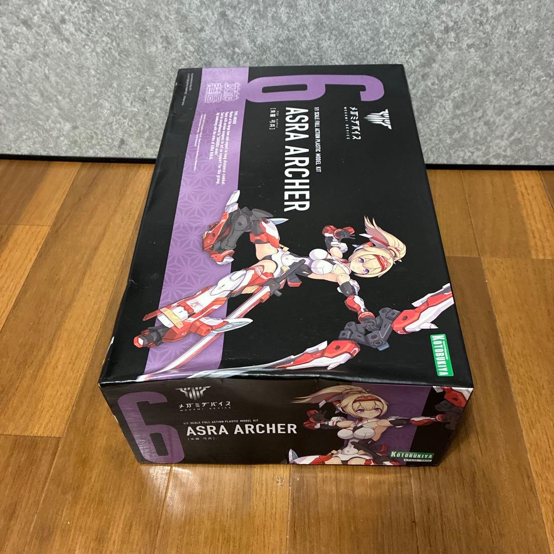 ASRA ARCHER 1/7スケール プラスチックモデルキット　朱羅弓兵