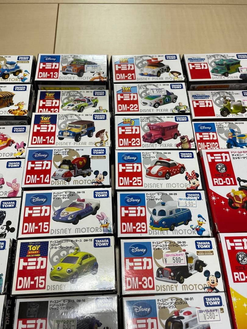 ディズニートミカ　タカラトミー ディズニーモータース 43台セット