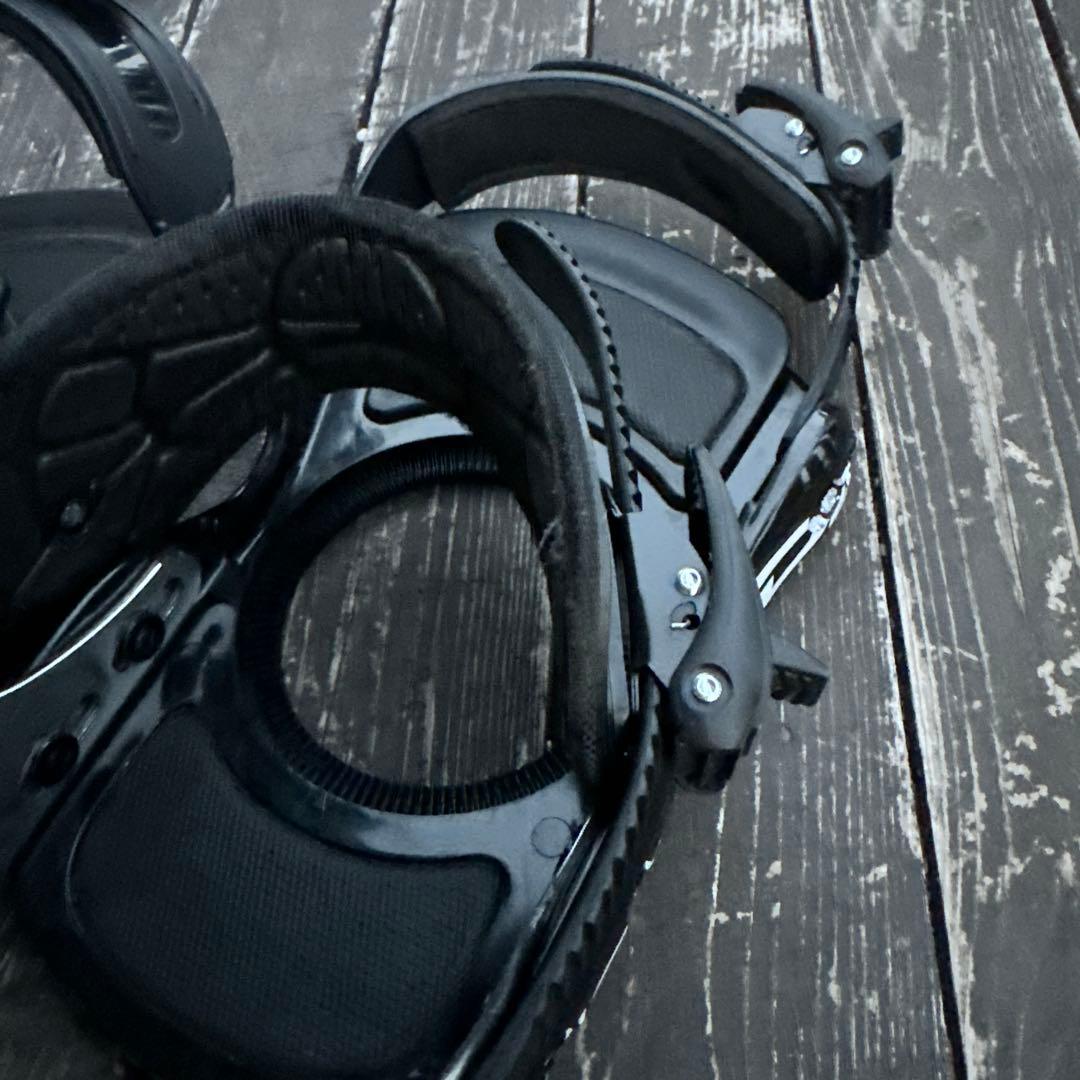 LIEW様JOYRIDE スノーボード ビンディング アルミヒールカップ 黒