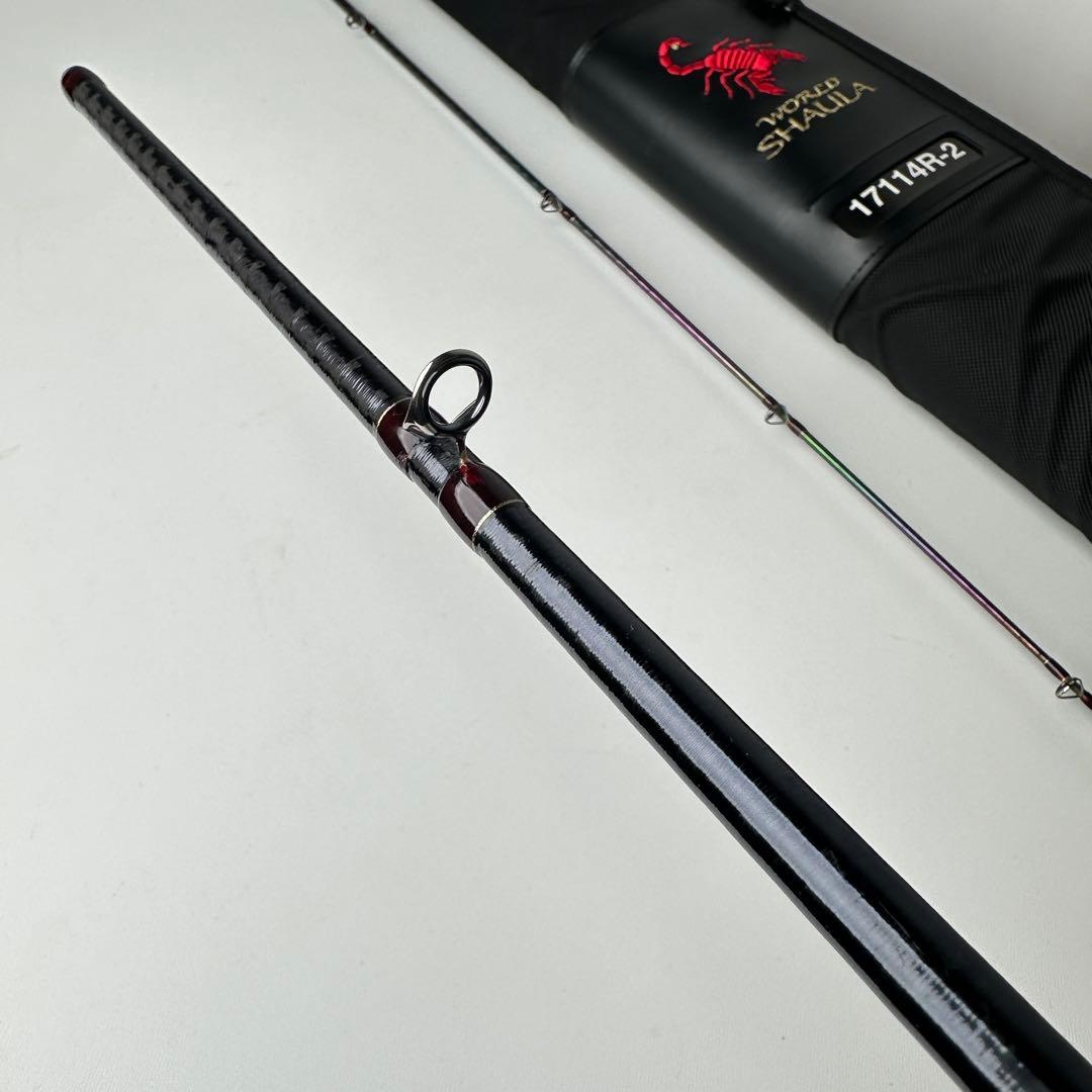 美品 ワールドシャウラ17114R-2 シマノ