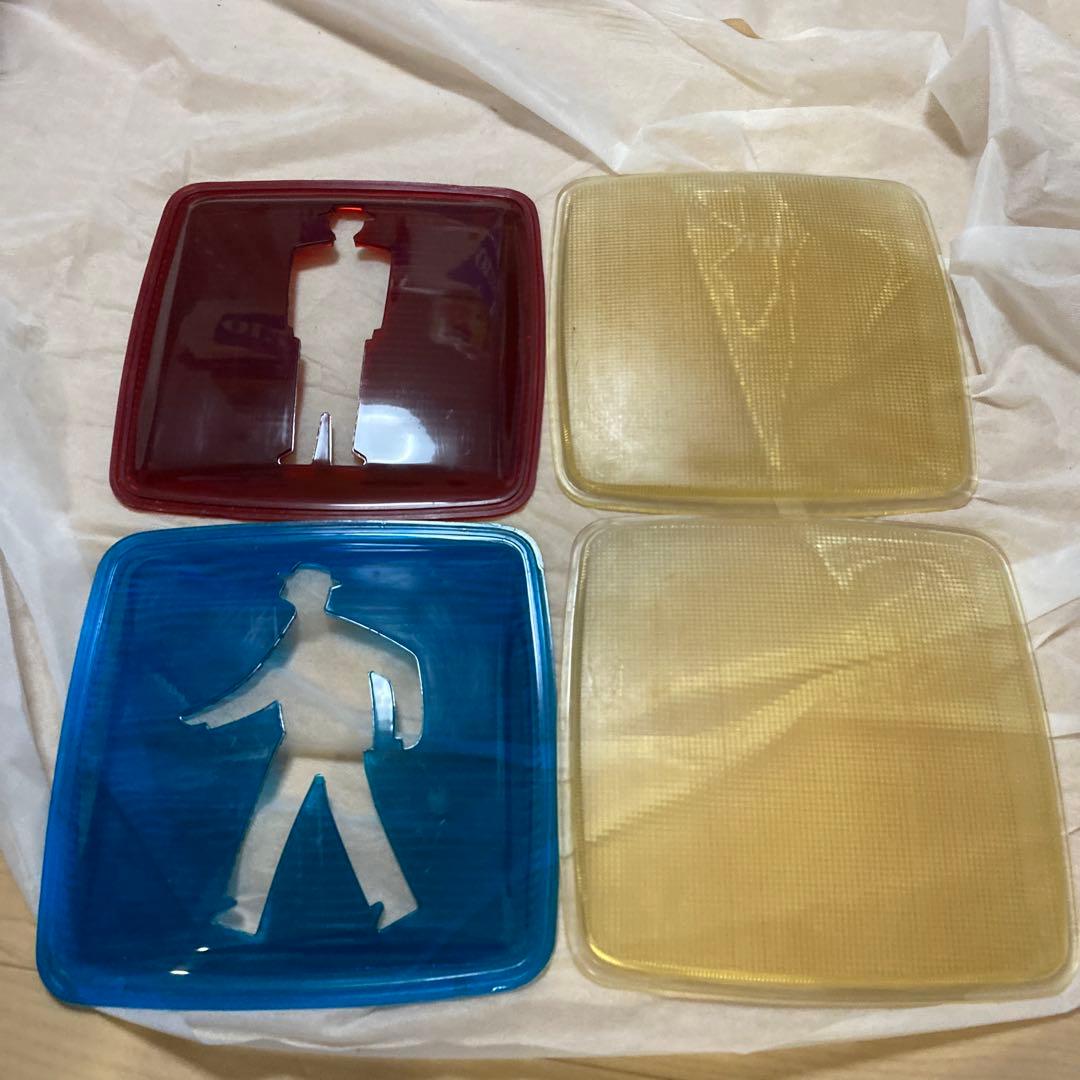 信号機 本物 レンズ