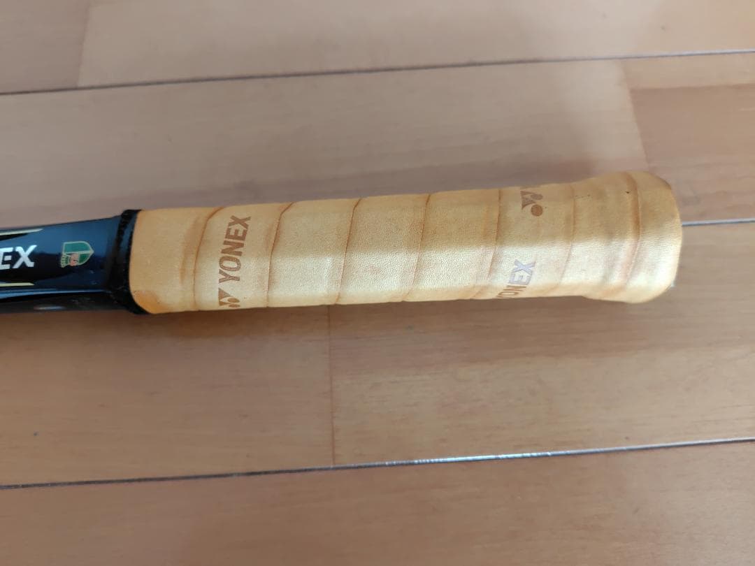 YONEX カーボネックス クラウン　UXL1