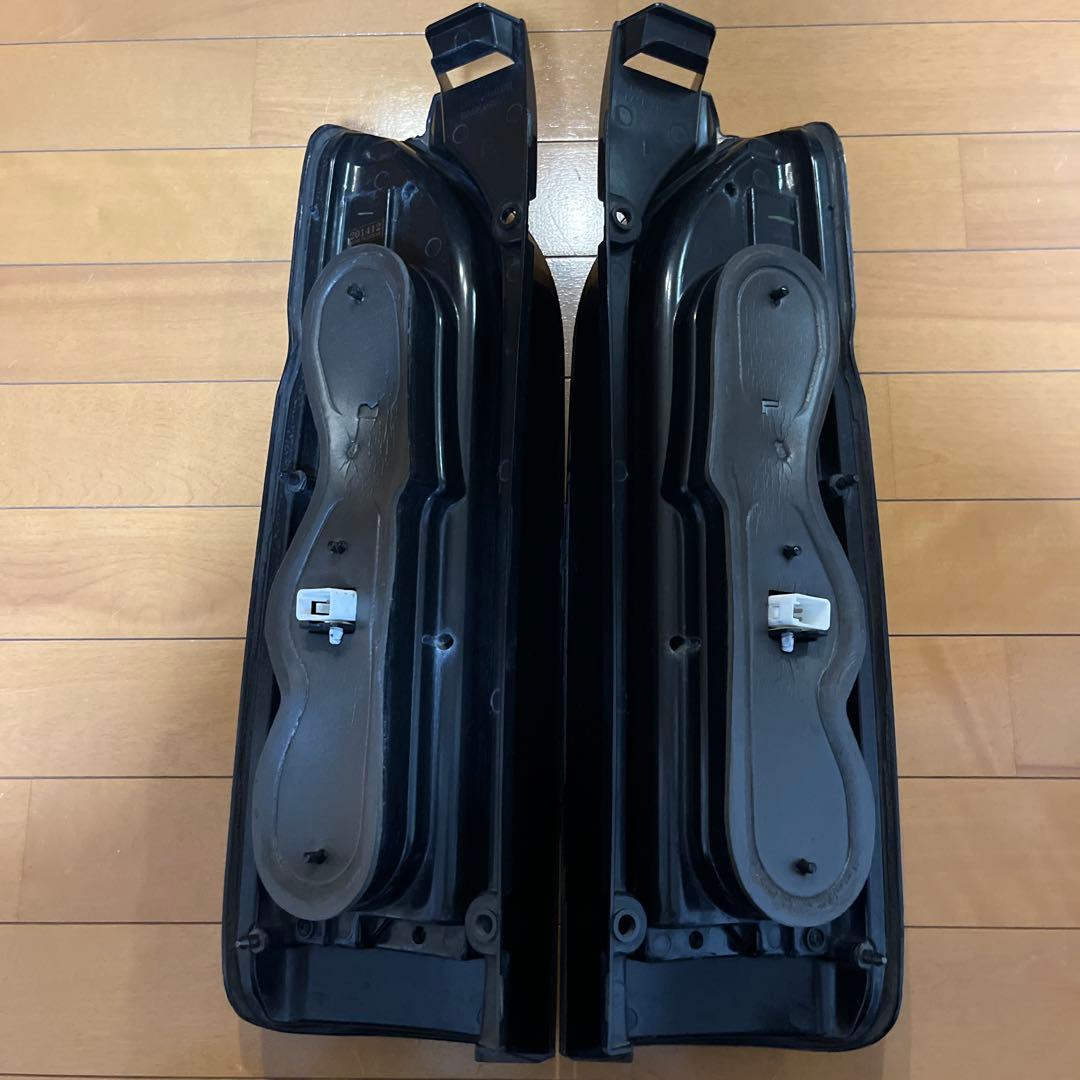 VALENTIヴァレンティ　MTSエムテクノ200系　ハイエーステールランプ