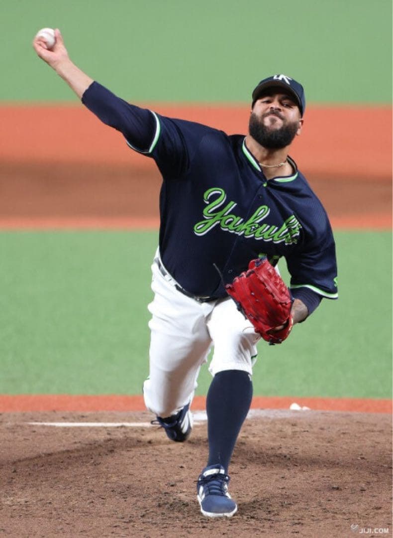 ヤクルト AVILA 11 ユニフォーム Lサイズ