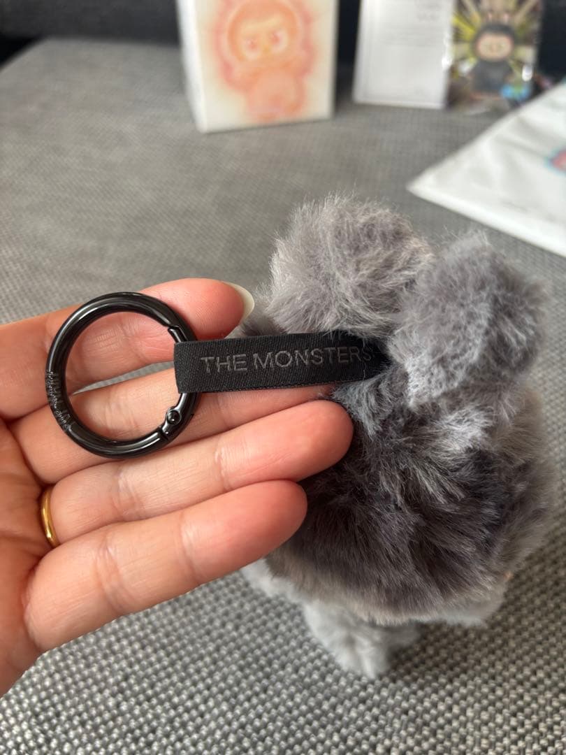 【新品】LABUBU Big into Energy シークレット　正規品ラブブ