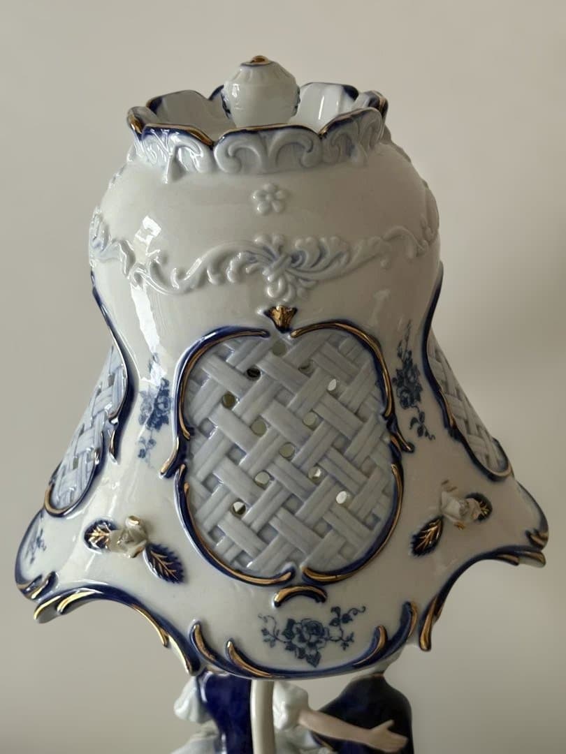 ドマン　電気スタンド　ランプ　陶器　貴婦人　レトロ