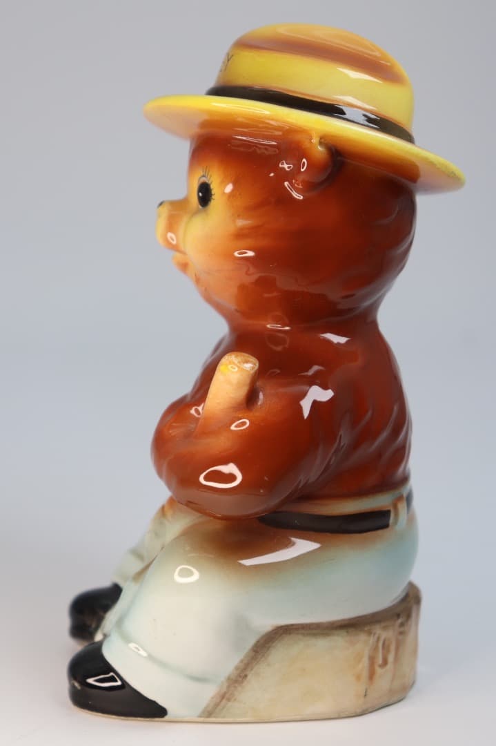 ビンテージ品　スモーキー・ザ・ベア 貯金箱 陶器製 約15cm