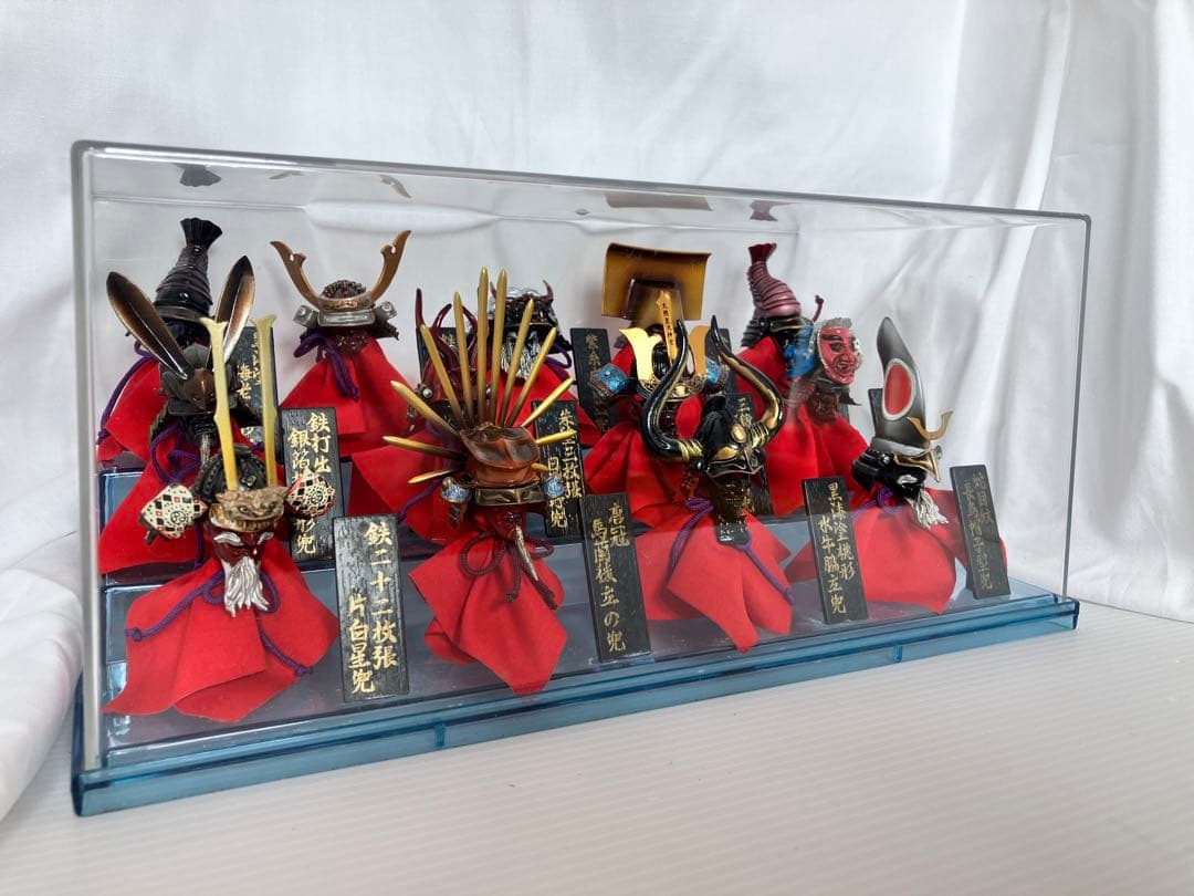 兜ミニチュアコレクション　戦国武将　武具　甲冑