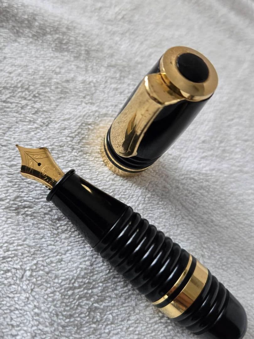 PLATINUM プラチナ 万年筆 GLAMOUR《グラマー medium 中字