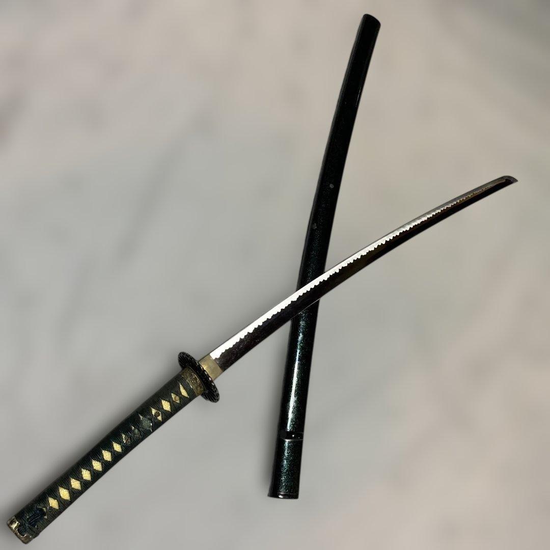 上級模造刀(下緒無し) 濃緑柄 菊花透し丸鍔 濃緑呂鞘